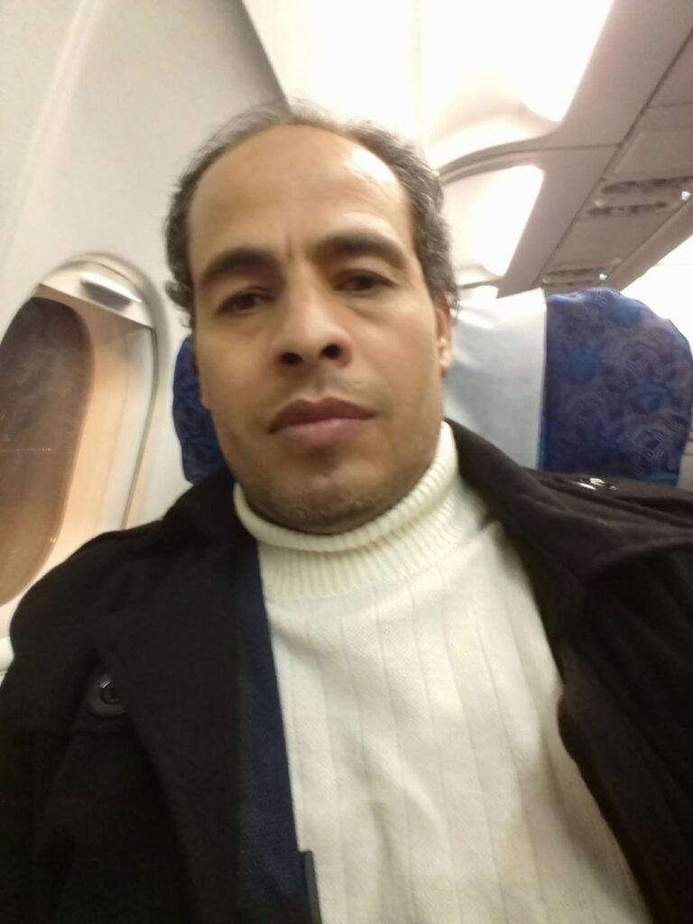 الصحفي محمد مصطفى كامل عبد السلام